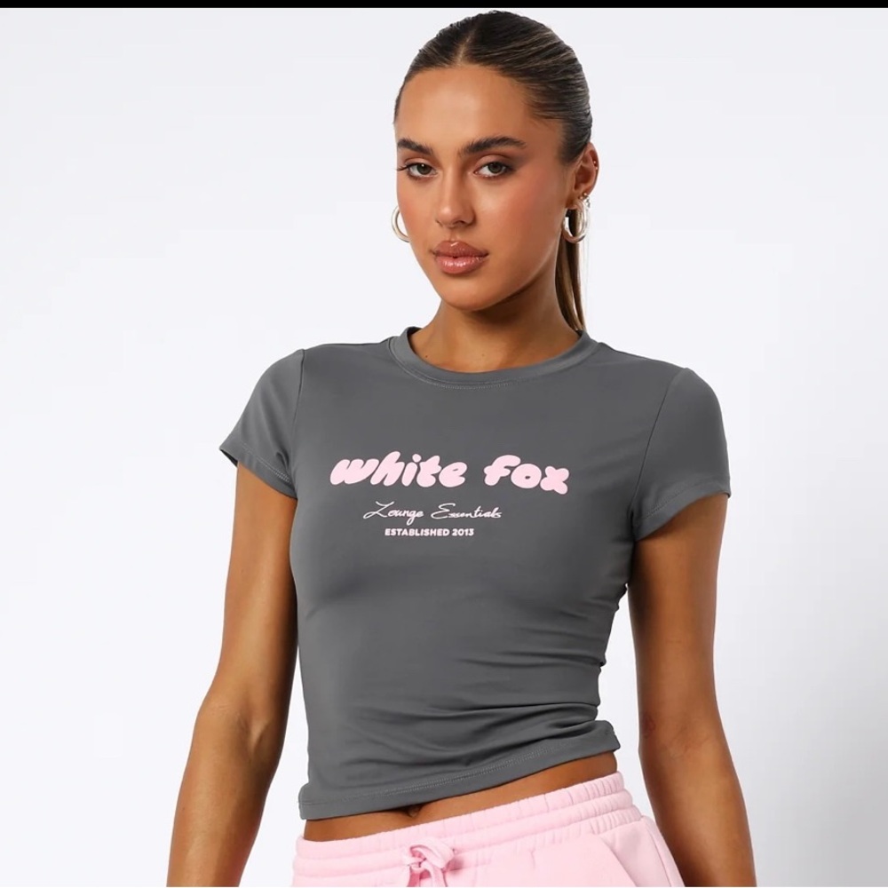 White Fox Boutique Gray and Pink Short Sleeve Crop Tee